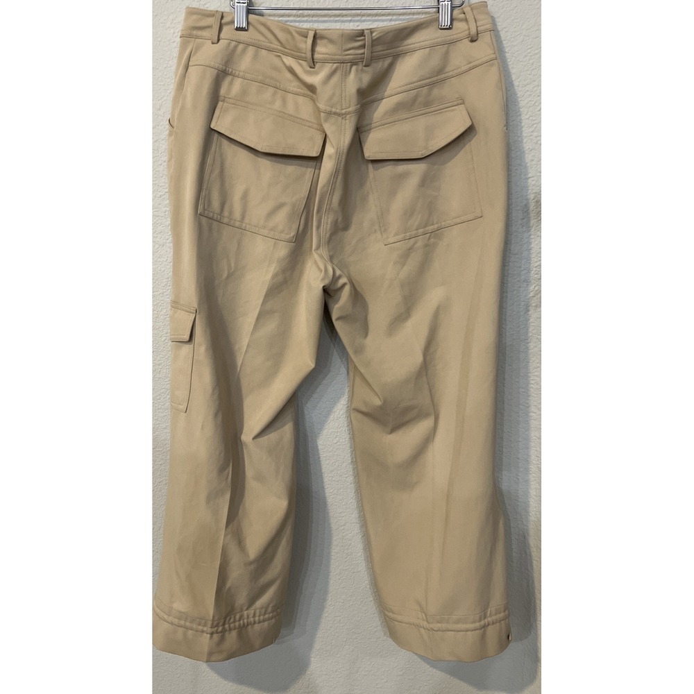 St. John Sport Women's TAN Elevated Cargo Capri Pants Cotton Stretchy SZ 14 - Picture 5 of 9
